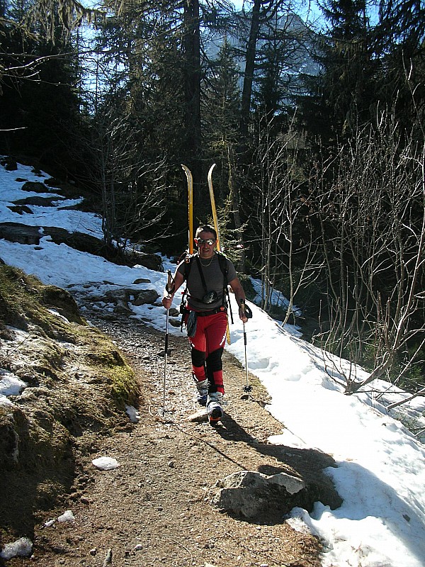 Crochues Bérard : Gégé au portage jusqu' au Buet