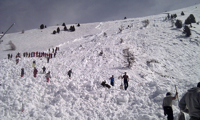 #3 Avalanche à Risoul 1850 : Impressionant le volume en bas de pente ! Avalanche à Risoul 1850 : Impressionant le volume en bas de pente !