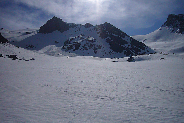Les deux combes, à droite le col Albert, à gauche le col allongé.