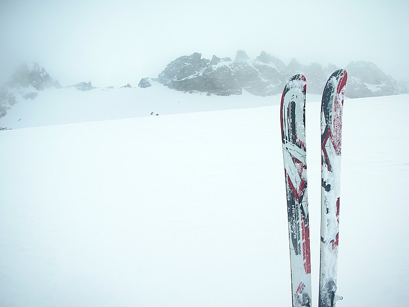 Passage de Rosoire : 3350m: le temps s' est gâté - Pointe de Labby et on devine La Pointe du du Génépy à gauche