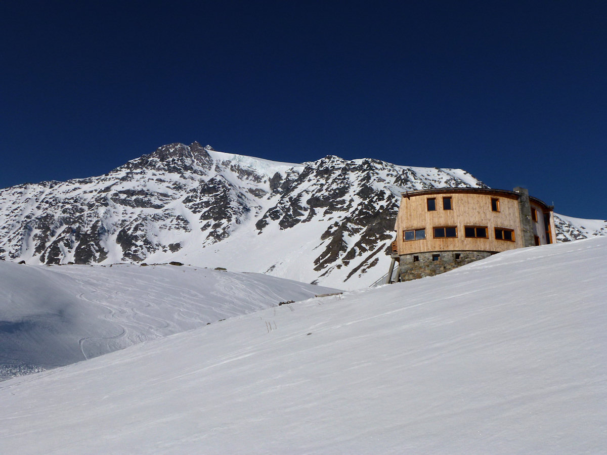 Refuge de Péclet-Polset : Avant la redescente sur le lac Blanc.