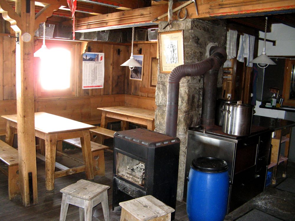 cabane de l'A Neuve : Un refuge 5* non gardé ce jour