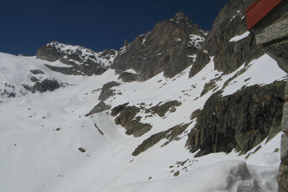 Grande Lui : Vue depuis la Cabane vers le NE