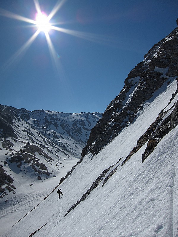 Pointe du Greffier : Ca monte à ski entre les rochers