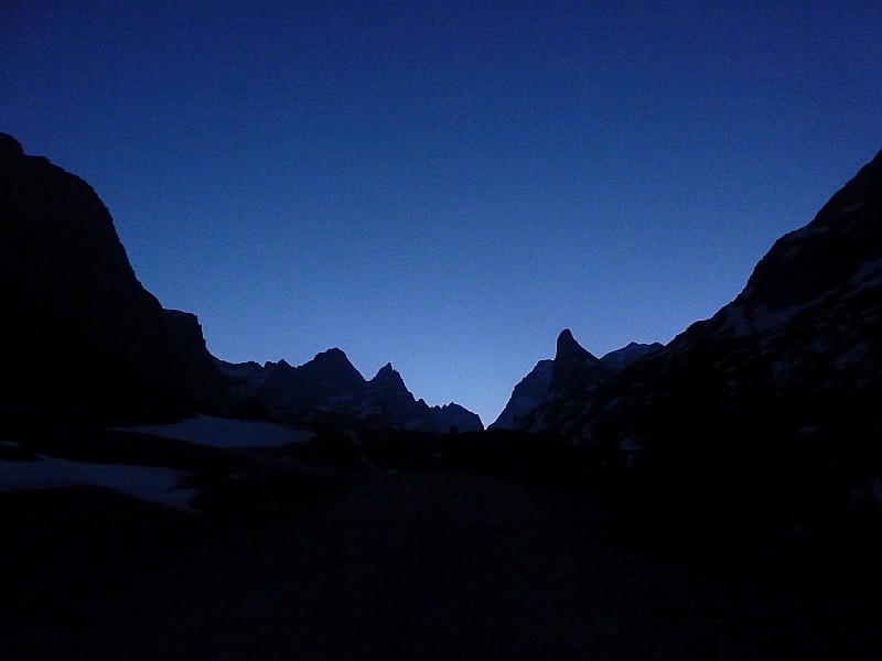 Lever du jour : Un ciselage parfait du ciel