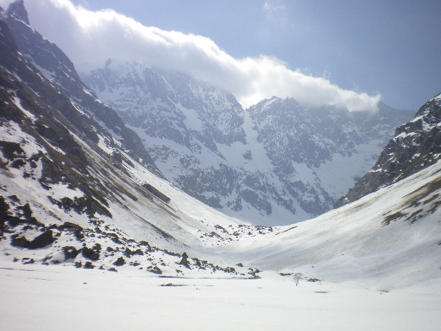 Plan de Valfourche : glacier de Roche Faurio dans l'axe