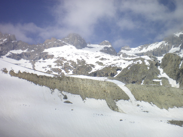 coup d'oeil sur : la brèche des Chamois