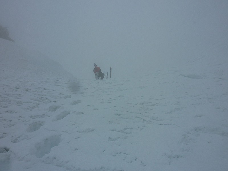 Couloir : Sommet dans le brouillard.