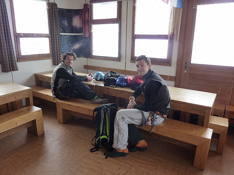 Refuge des Evettes : Alors on va le voir ce couloir où bien..