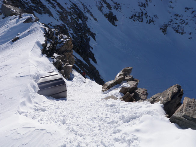 4 places : bivouac Sberna