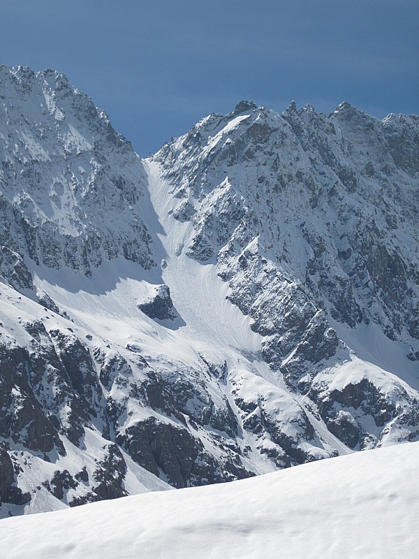 Couloir Nord Roche Faurio : A midi, ça prend le soleil