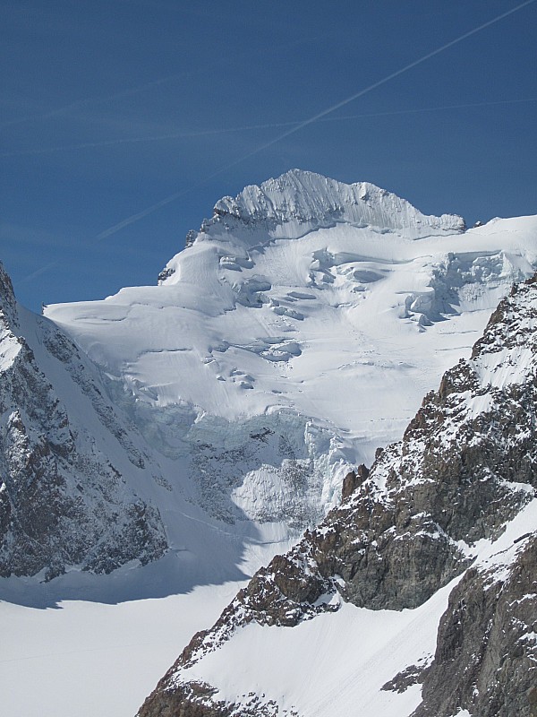 Couloir Nord Roche Faurio : Barre Noire, la Barre et le Dôme (toujours aussi belle, cette vue !)