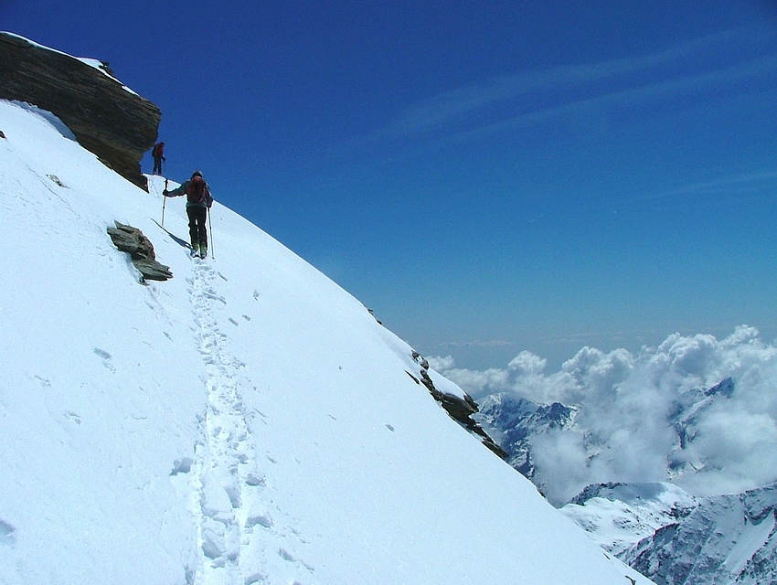 Arbéron : Arrivée tranquille au vrai sommet, à ski.