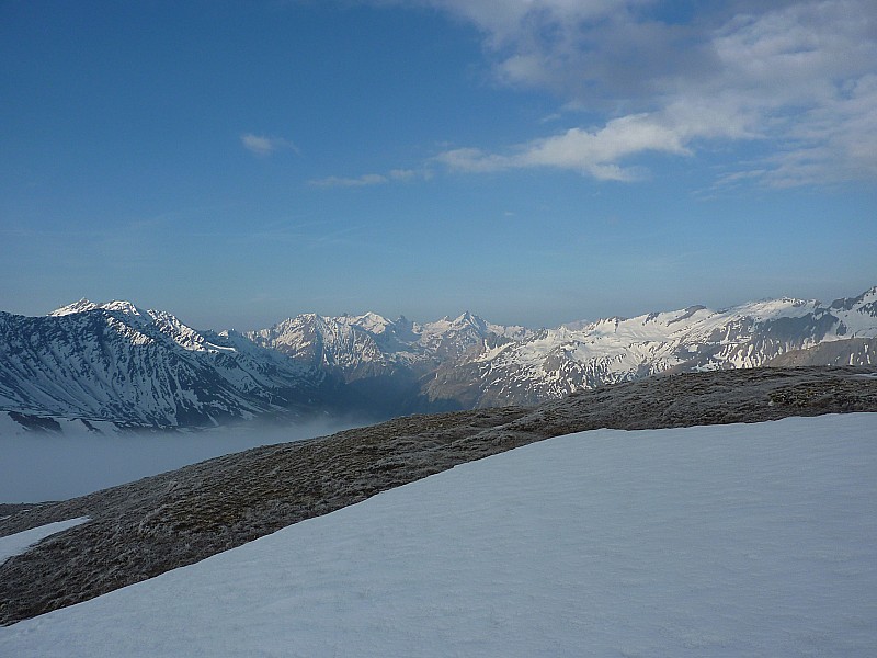Sorti des nuages : Une belle journée en perspective