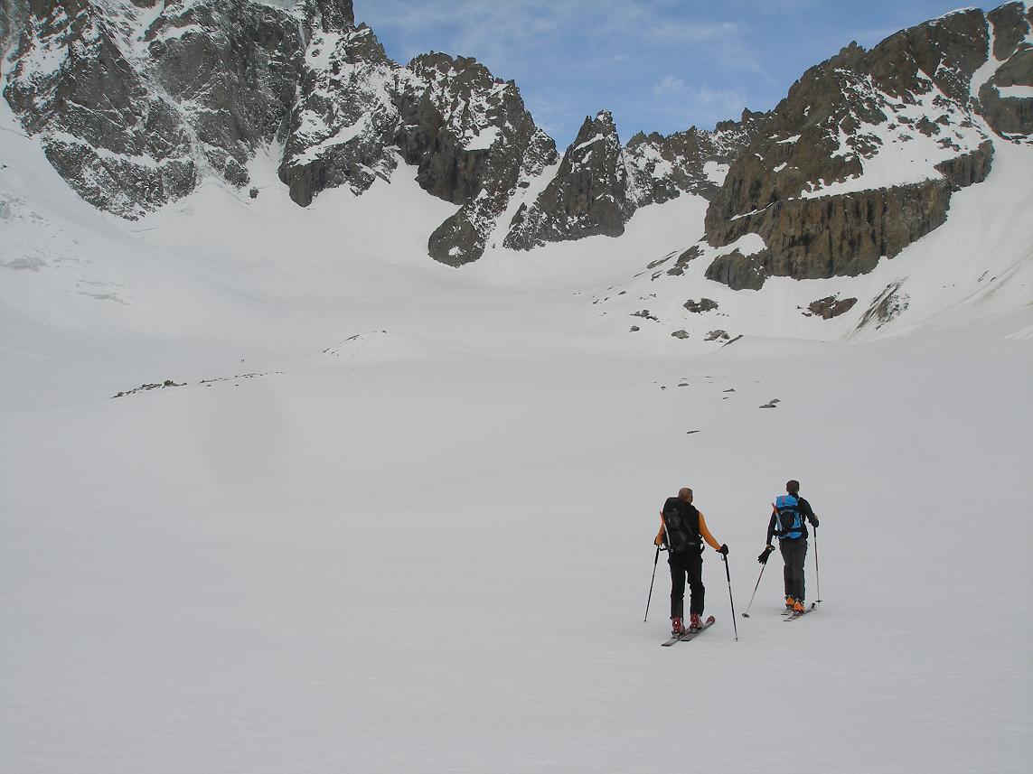 longue et belle montée : sur le glacier noir
