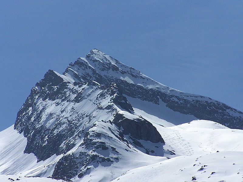 Col d'Abéron : Le sommet loupé...ca donnera l'occasion de revenir à Avérole, s'il faut un un pretexte!
