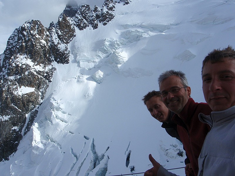seracs : Les trois mousquetaires au refuge de l'Aigle