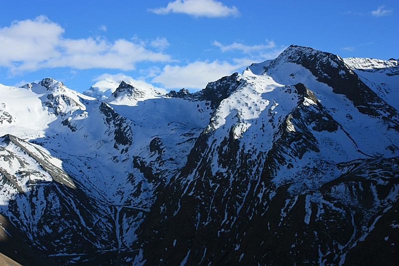 vallon taschalp : Fond du vallon de taschalp ... au fond le mont rose (norden, dufourspitze)