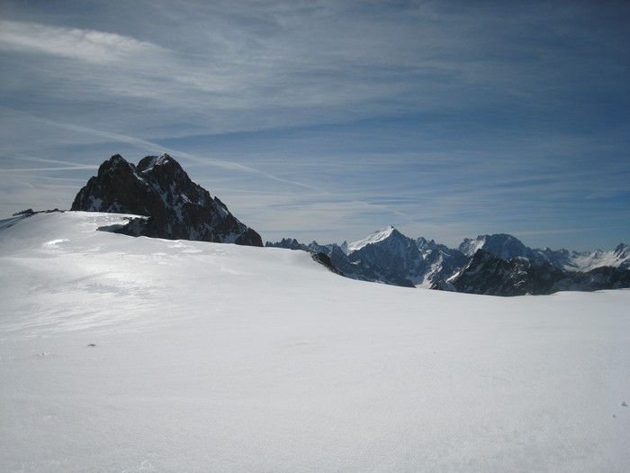 Dôme de lauze : Belle vue sur les Ecrins