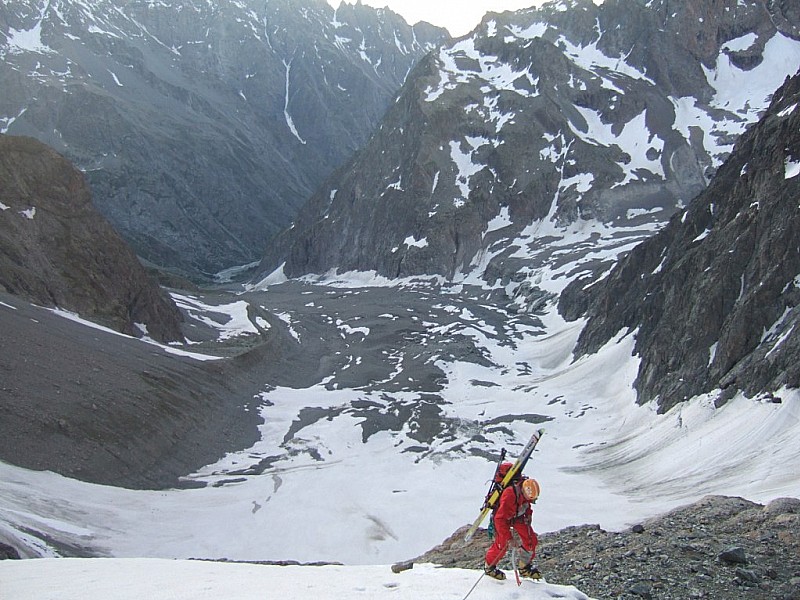 col des avalanches : elle est longue cette moraine!