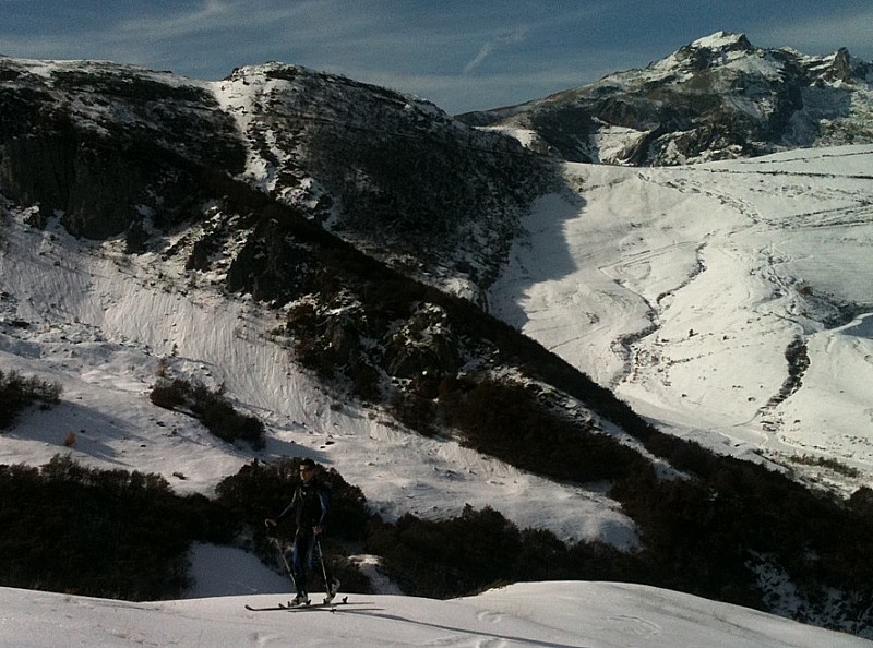 Montée : Pendant, la montée, on étudie l'enneigement du coin qui est en avance par rapport au reste des alpes