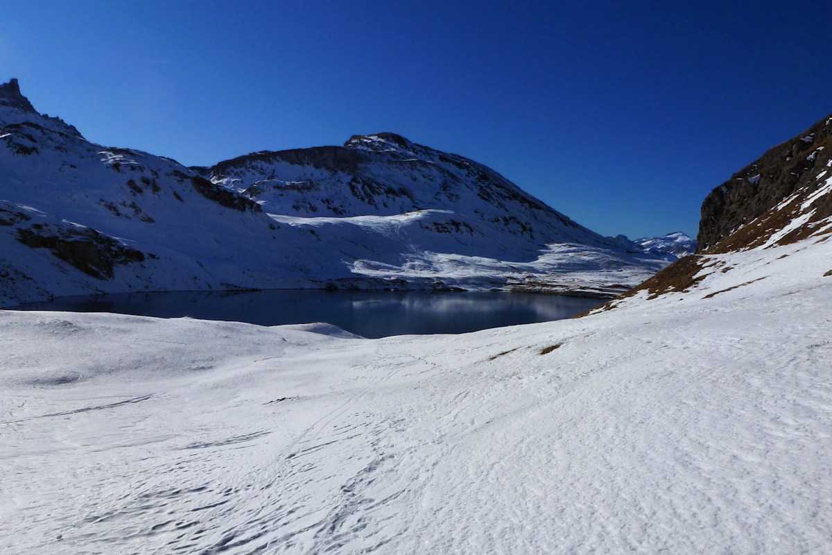 #15 Au retour : Arrivée au lac de la Sassière. Au retour : Arrivée au lac de la Sassière.