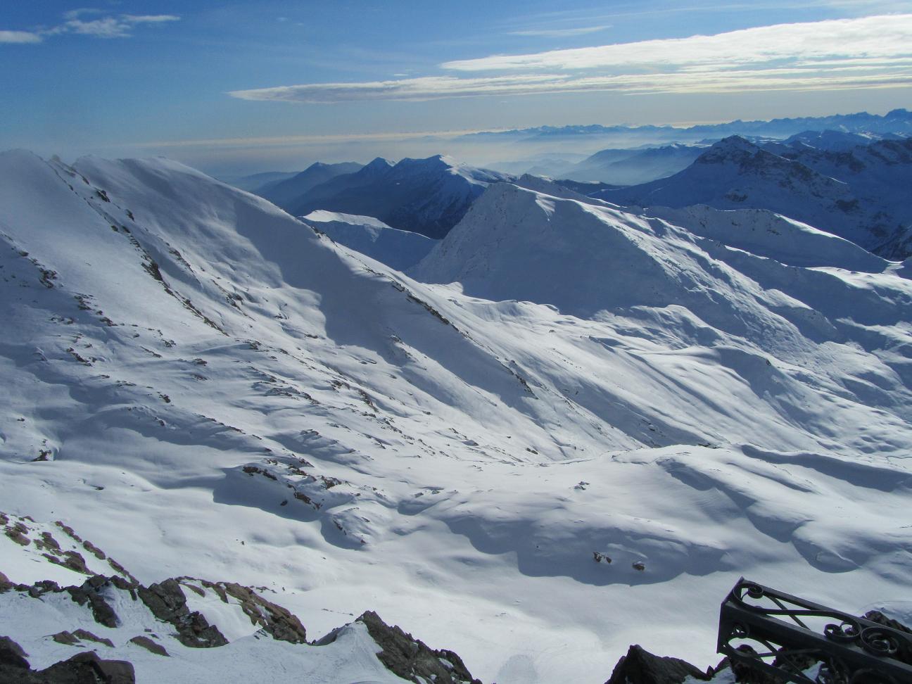 Sommet du Bric de Rubren SE : La fin de l'arc alpin et le début des Apennins