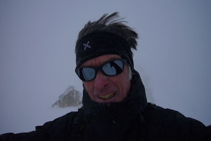 Le sommet : Les conditions météo pas vraiment top, mais entrainement oblige....