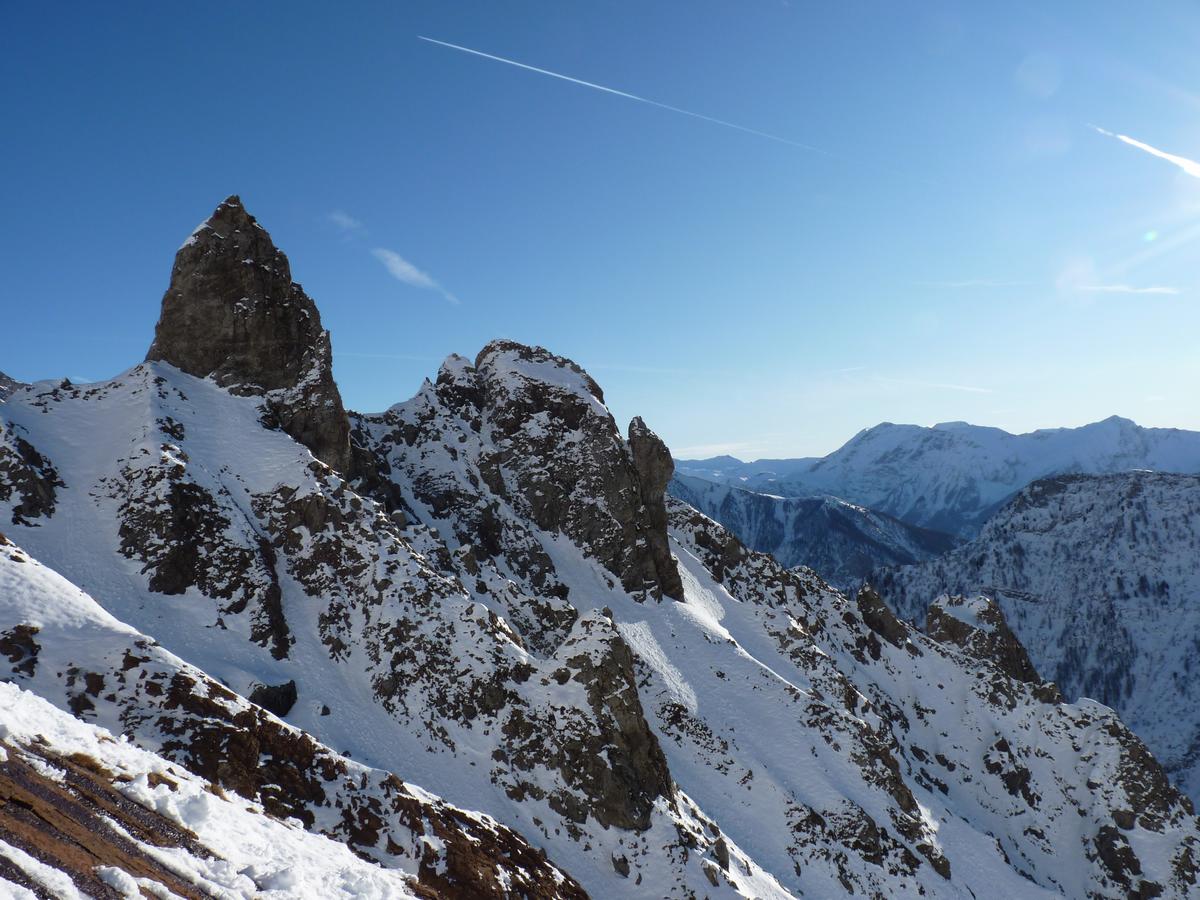 L'aiguille de l'Adroit : ......