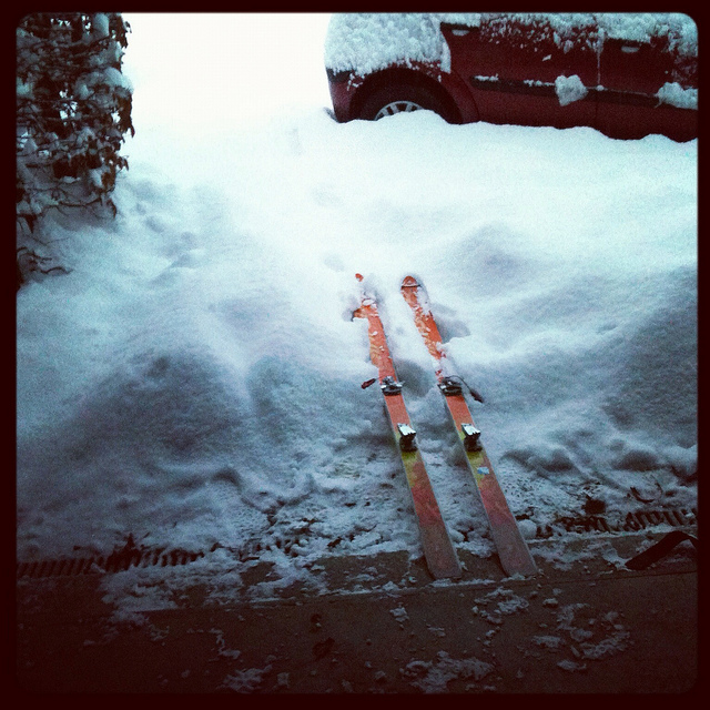 Départ skis au pieds : à la sortie du garage... :-)