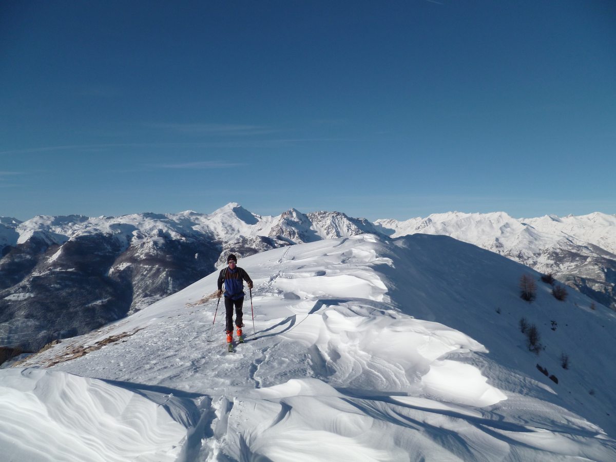 Au point 2391 m : Le vent à bien travailler la neige (photo Seb)