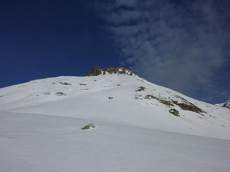 Face Sud Peyreget : La face sud vue de sa base entre les points 2116 et 2087.