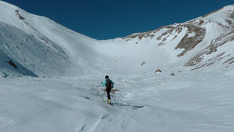 2400m : Col de la Boucharde en vu