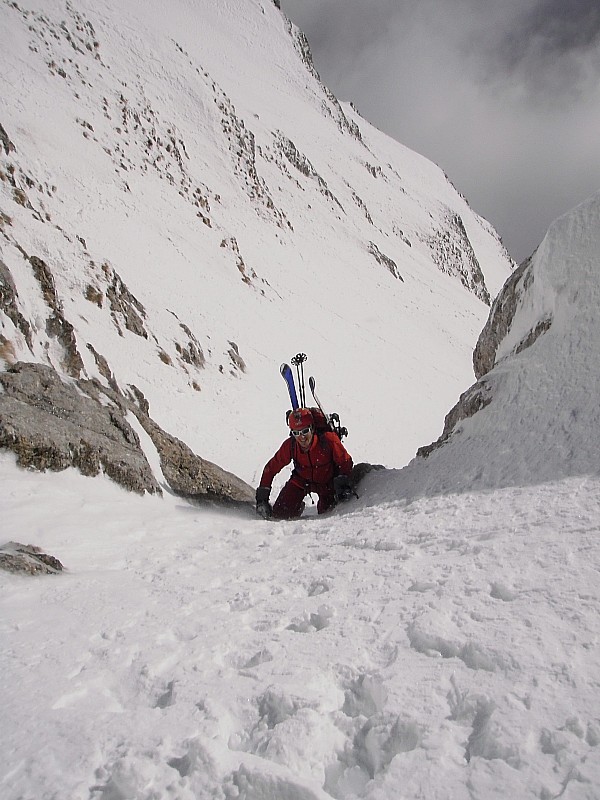 retrecissment : piolet crampon necessaire pour ce passage comme pour les 250 derniers metres