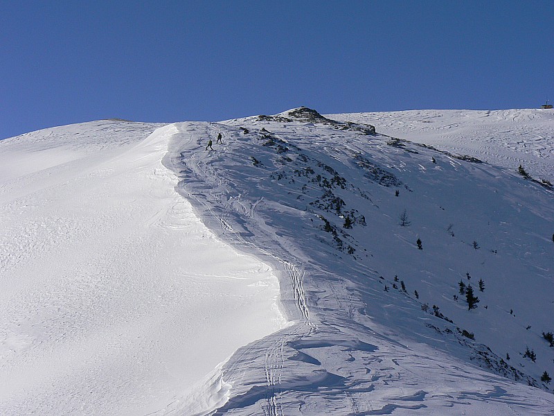 Granges Pellorce : courte descente vers le col de Granges Pellorce