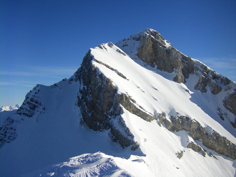 Xavier en éclaireur : Repère l'accès au sommet de Pointe Blanche.