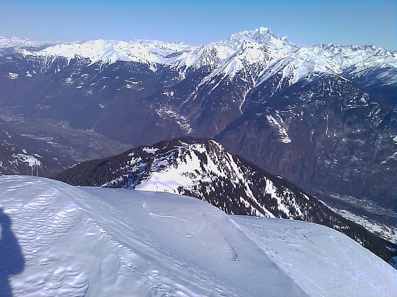 Mont Blanc : Vision panoramique avec les géants des Alpes