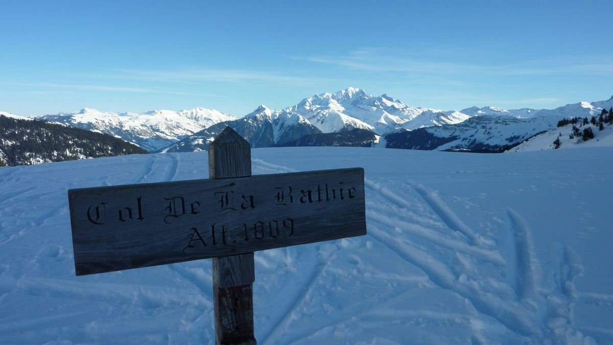 col de la Bathie : le Mont Blanc sera là toute la journée