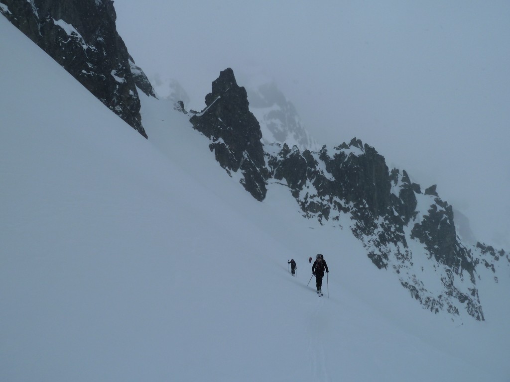 vers 2400 : on y est presque, il neige toujours ...