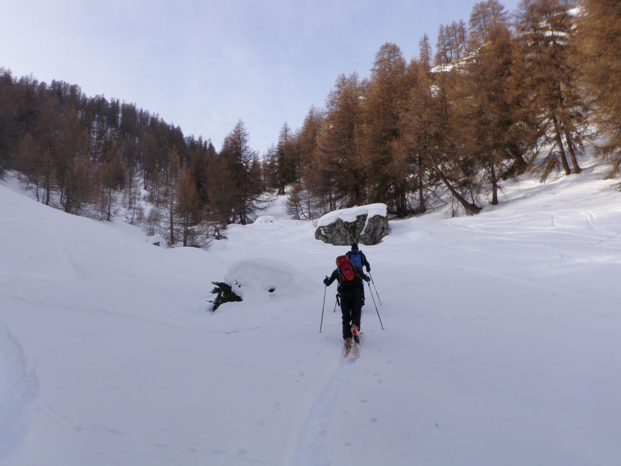 Tête de Chante-Perdrix : Montée ds le vallon de l'Aiguille