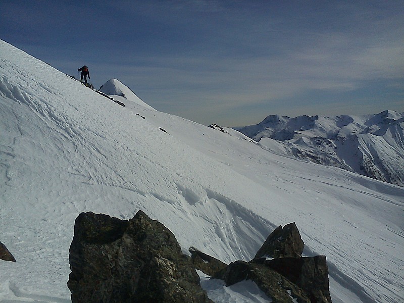 Face SSE gelée : Et le vent en bourrasques toutes plus longues et plus fortes que les autres...