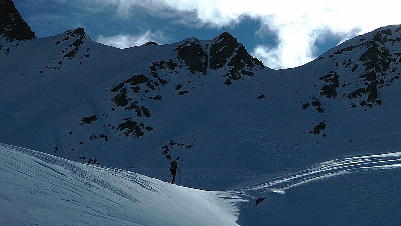 2700m : Le Pas de la Grande Barre passe à ski, mais neige très dure !