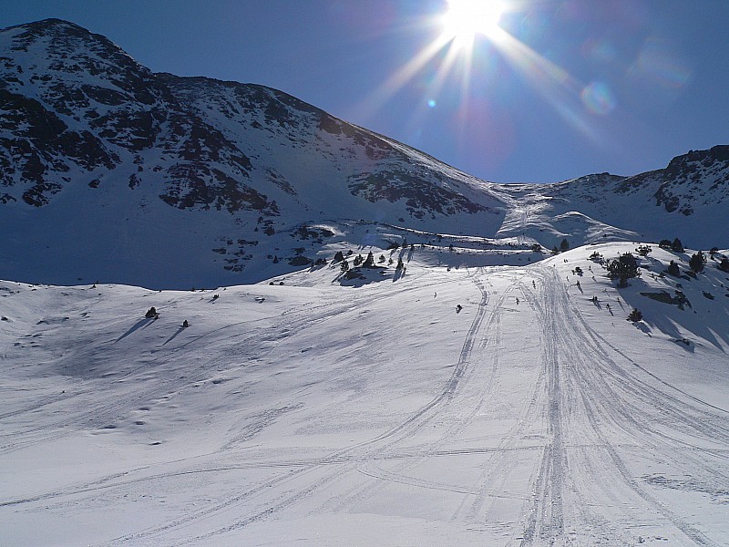 Pas de les Vaques : autoroute pour moto-neigeuses,