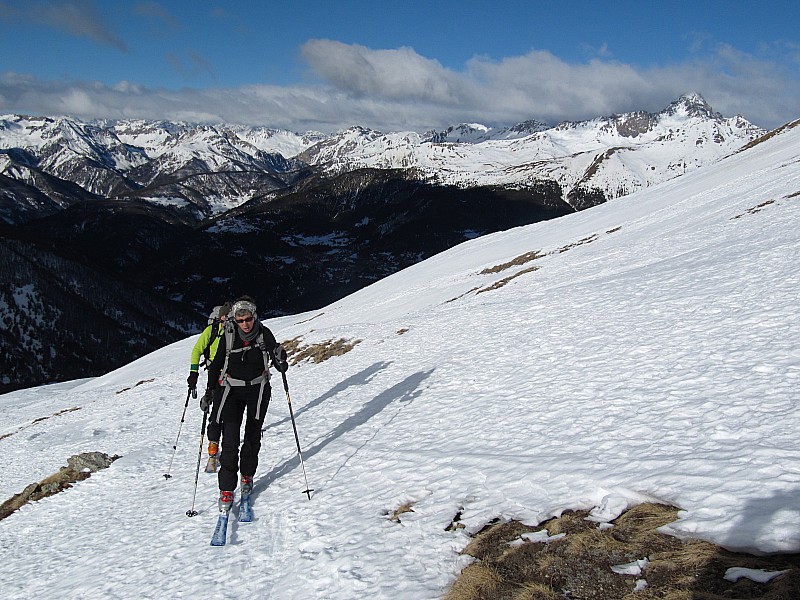 L'enneigement est : juste à 2000m.