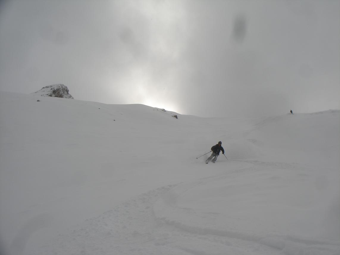 guillaume dans la poudre : le soleil essaye de percer