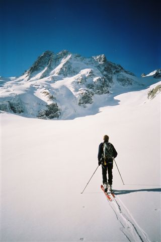 Après le raide : Après le passage raide du bas du glacier de la Pilatte