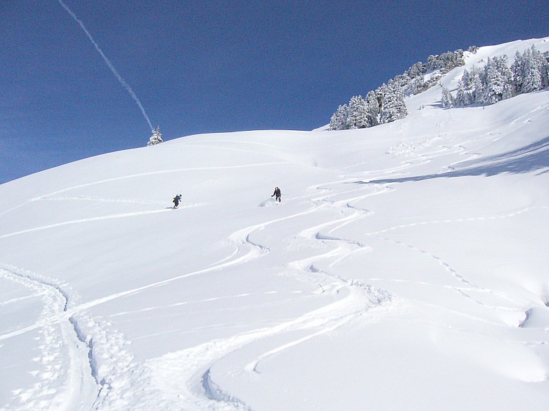Rochers de la Bade : Petite descente sous Cochette...neige correcte !