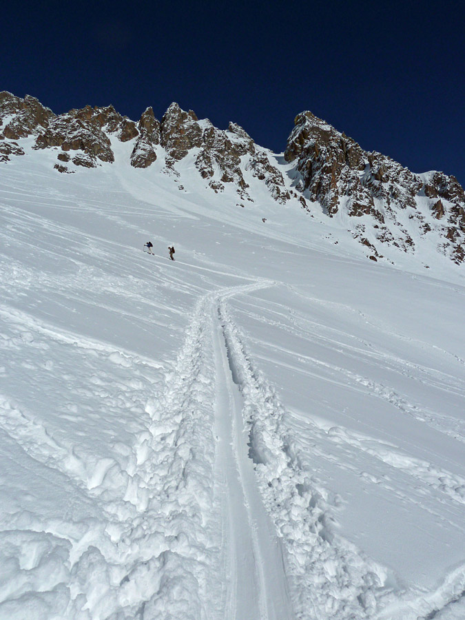 Col de Fenestral : L'interminable trace de montée au col de Fenestral.