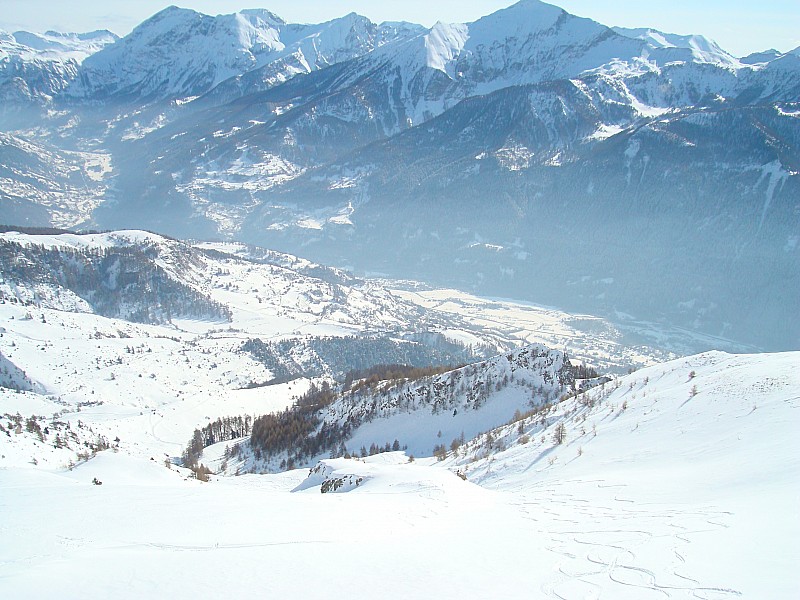 La combe sous le sommet : Y'a encore de quoi faire !!