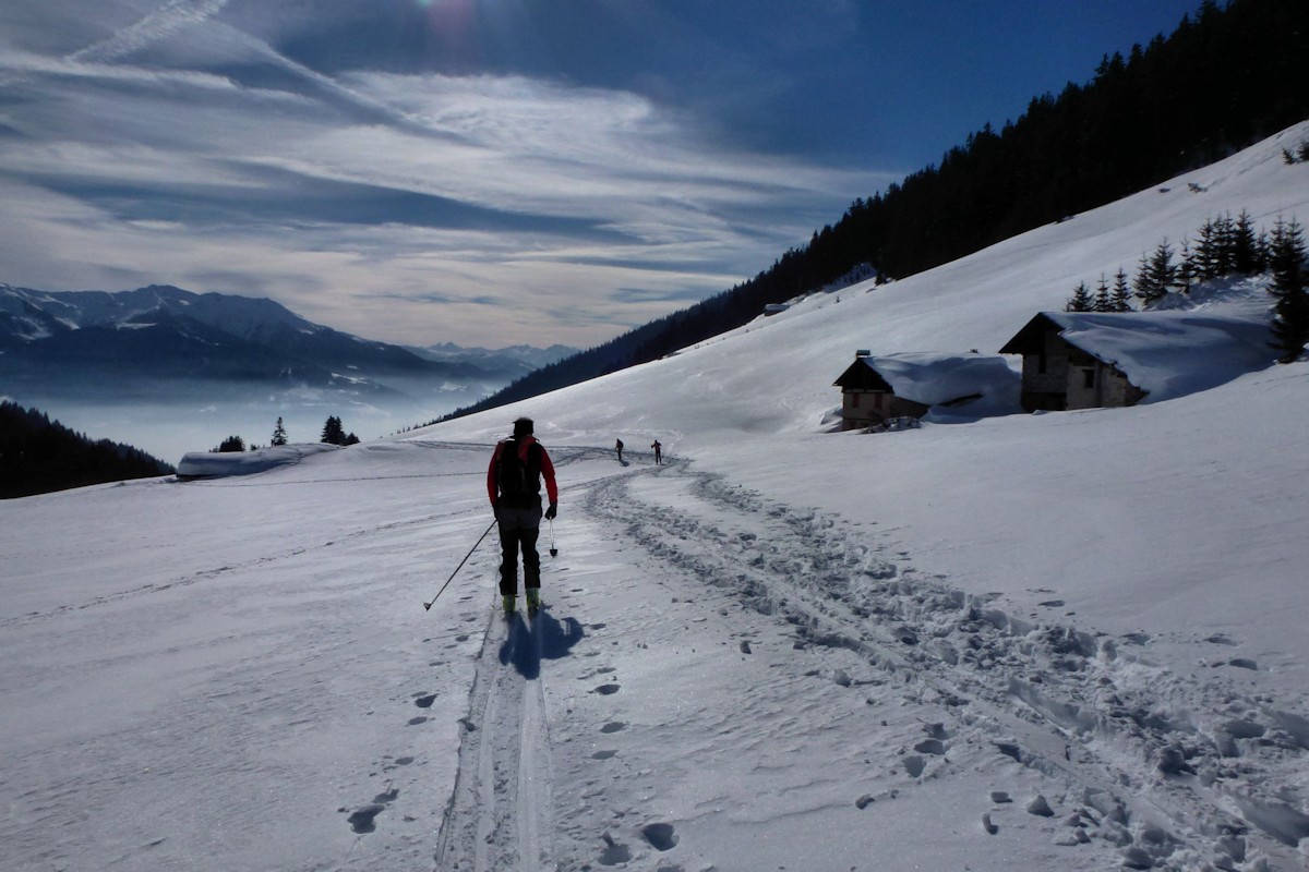 Forand (1600 m) : Courte partie de pousse-batons avant de se laisser glisser jusqu'au parking.
